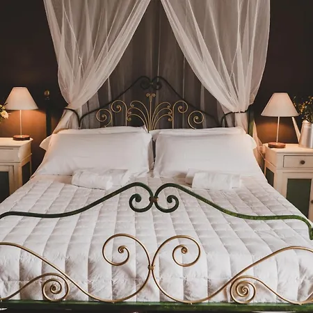 Hotel Tenuta Montezeglio Country Family House Invorio Inferiore