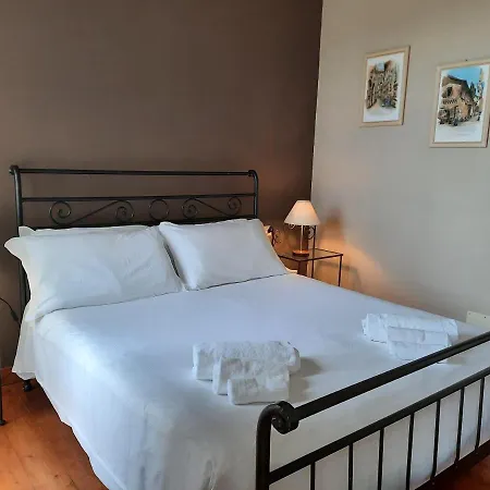 Hotel Tenuta Montezeglio Country Family House