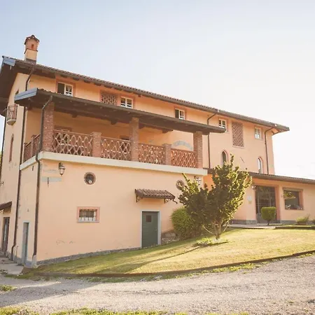 Hotel Tenuta Montezeglio Country Family House Invorio Inferiore