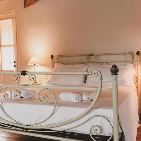 Hotel Tenuta Montezeglio Country Family House