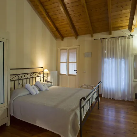 Tenuta Montezeglio Hotel 3*