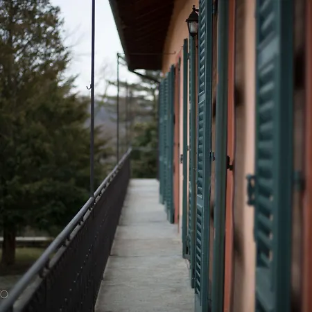 Tenuta Montezeglio 3*