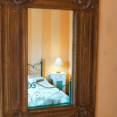 Hotel Tenuta Montezeglio Country Family House Invorio Inferiore