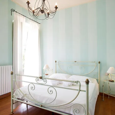 Tenuta Montezeglio Country Family House